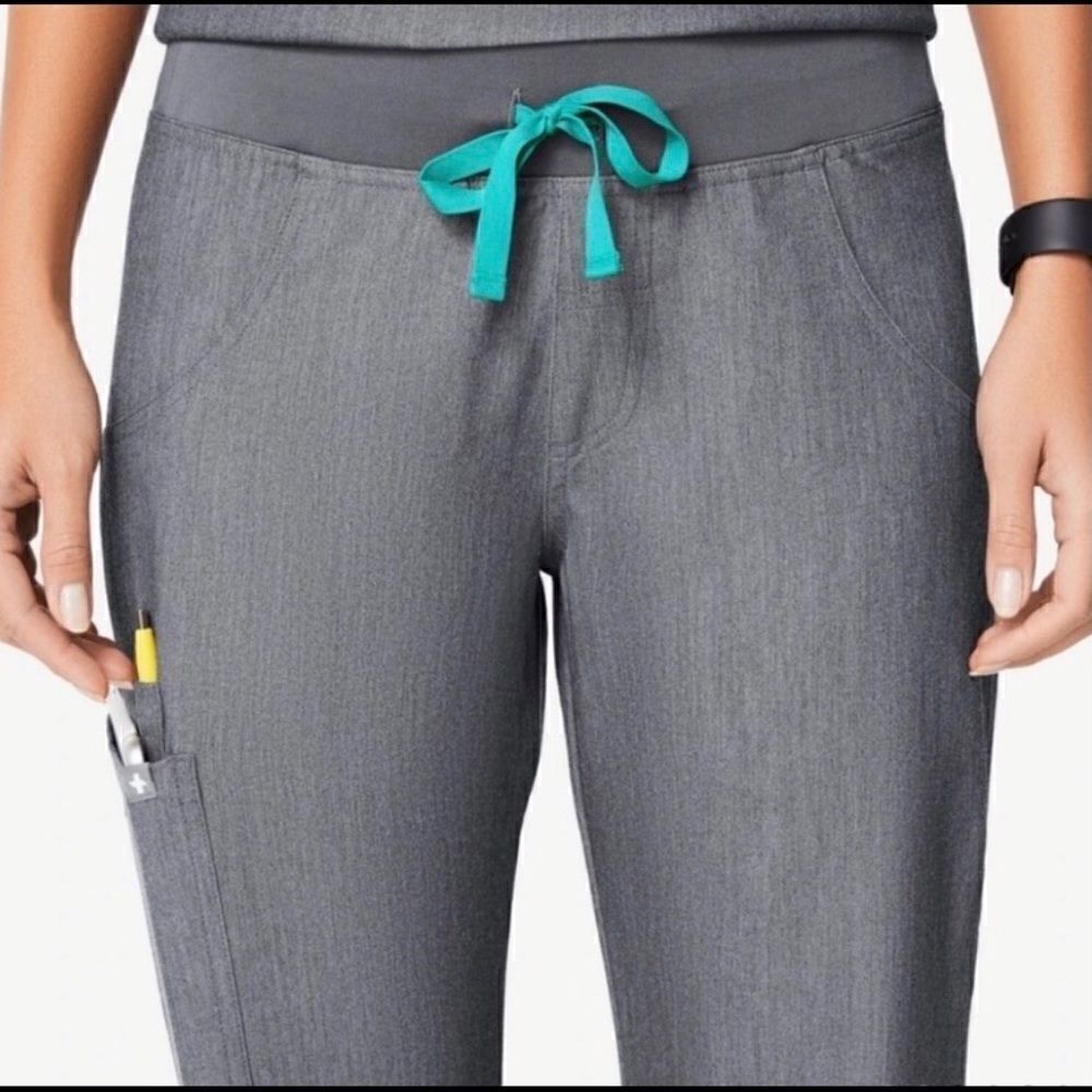 Figs Tech Collection drawstring scrubs XS‎ - Picture 11 of 11